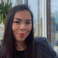 A person smiling at camera

AI-generated content may be incorrect.